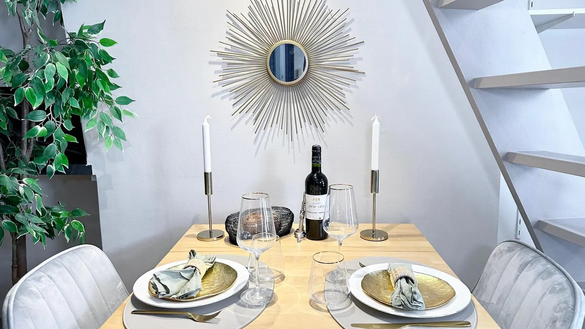 Stylish Duplex In Front Of Buttes-chaumont Apartment Paris