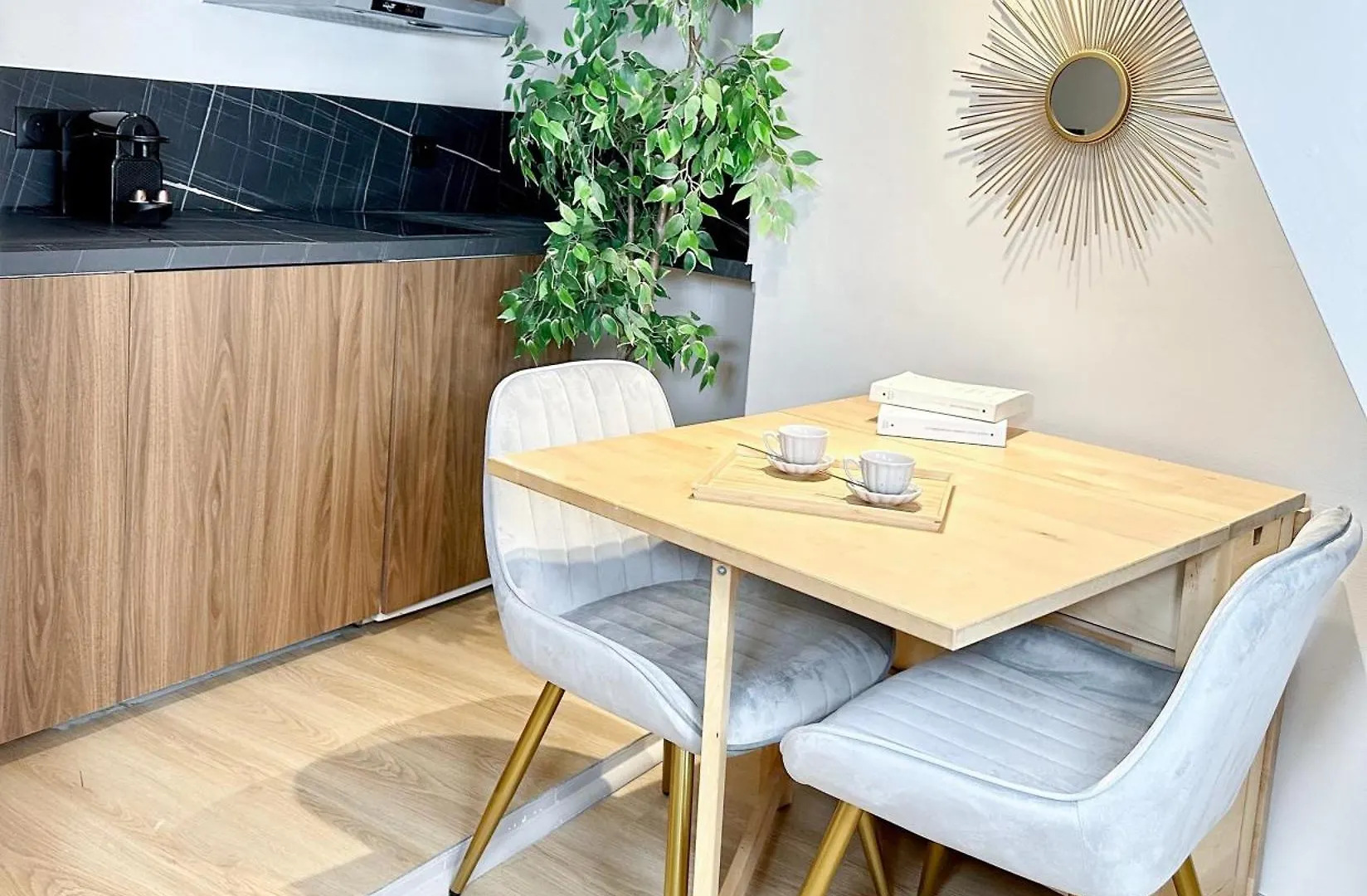 Stylish Duplex In Front Of Buttes-chaumont Apartment *